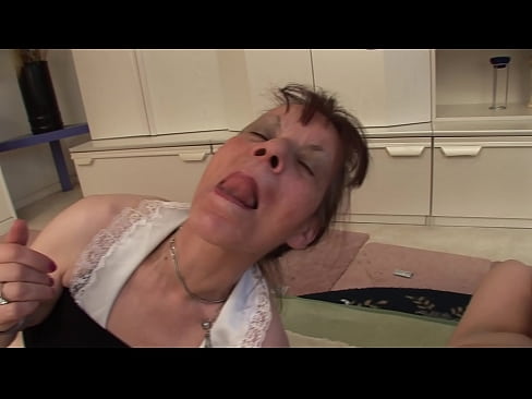 ❤️ Due nonne e un nonno fanno una cosa a tre ️❌ Porno fbal it.sexvideosex.top ❌️