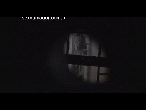 ❤️ Blondie viene segretamente filmato da un voyeur del quartiere nascosto dietro mattoni cavi ️❌ Porno fbal it.sexvideosex.top ❌️