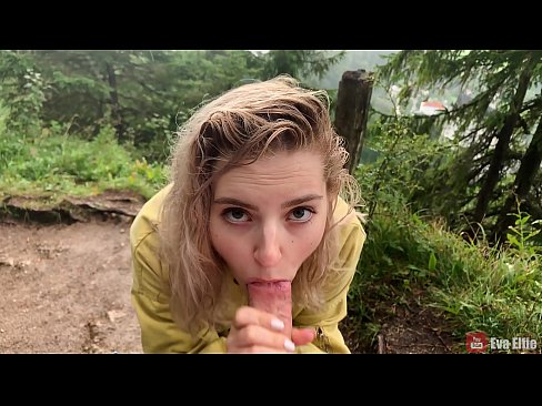 ❤️ Ragazza ingoia lo sperma dopo un pompino in pubblico - Eva Elfi ️❌ Porno fbal it.sexvideosex.top ❌️